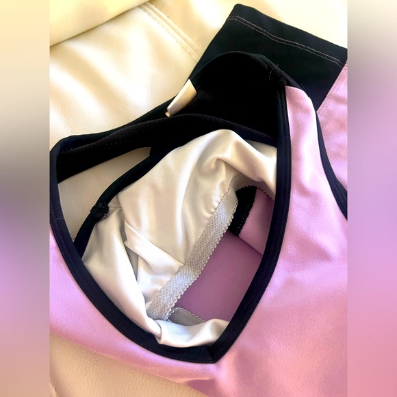 Black and Purple Sport Bra V-Neck Colorblocks Mesh Raceback - Picture 7 of 7